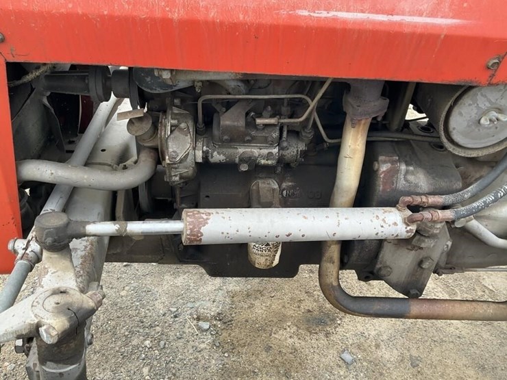 massey-ferguson-230-image-13