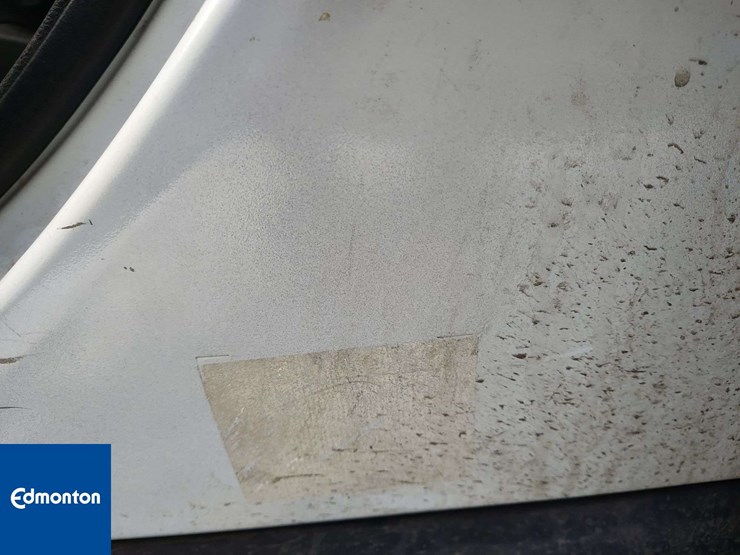 2019-ford-explorer-image-25