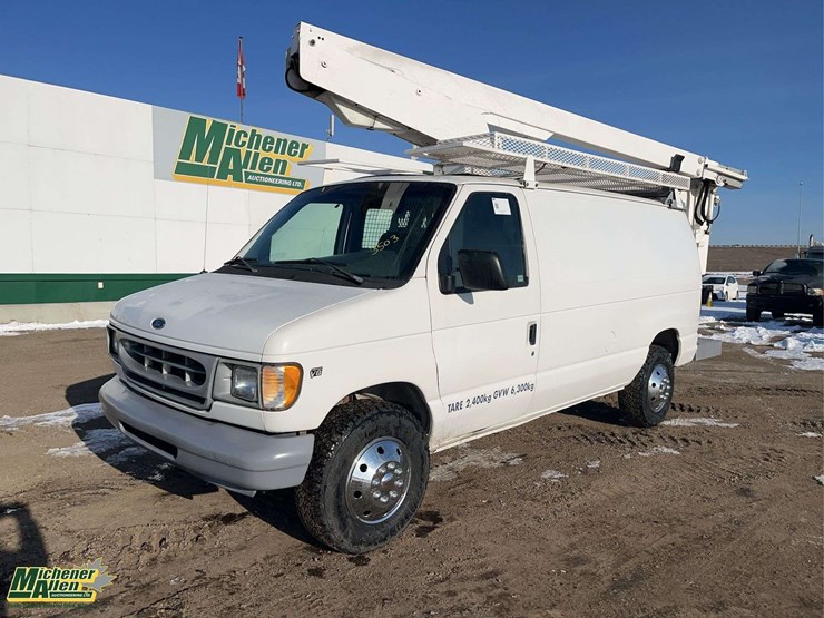 2000-ford-2000-image-1