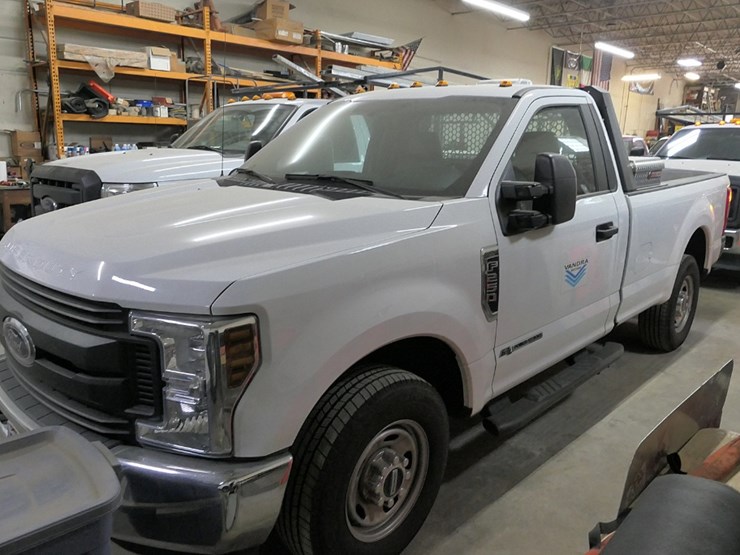 2019-ford-f250-image-1
