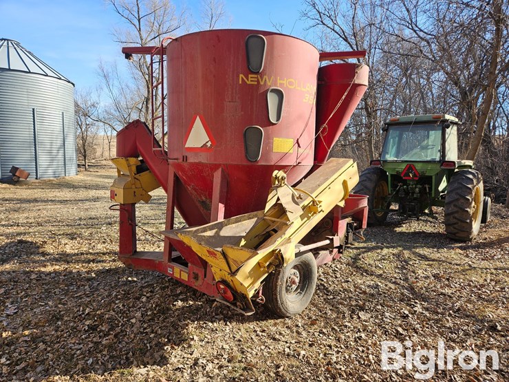 new-holland-354-image-5