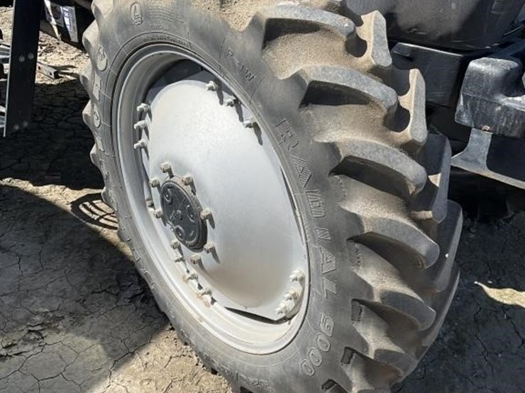 case-ih-110a-image-17