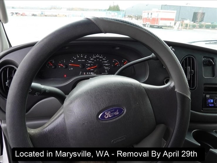 2006-ford-e250-image-3