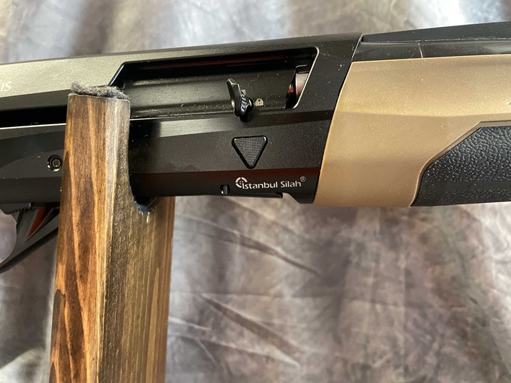 #10115-•-impala-plus-nero-desssert,-12-ga.-semi-auto-shotgun,-sn:-60-h23yt-001005-image-6