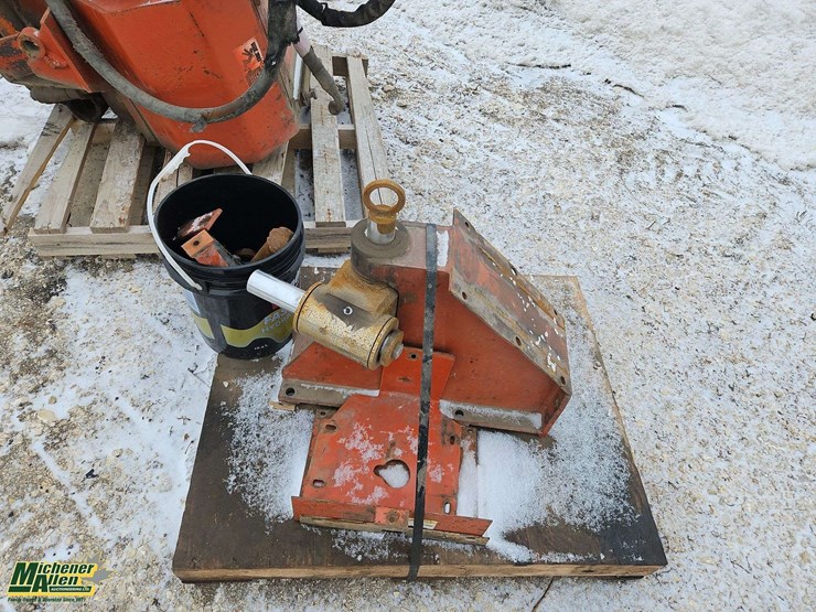 1992-ditch-witch-ht100jd-image-21