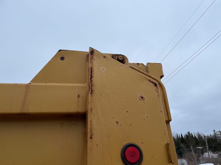 1991-international-4900-image-22