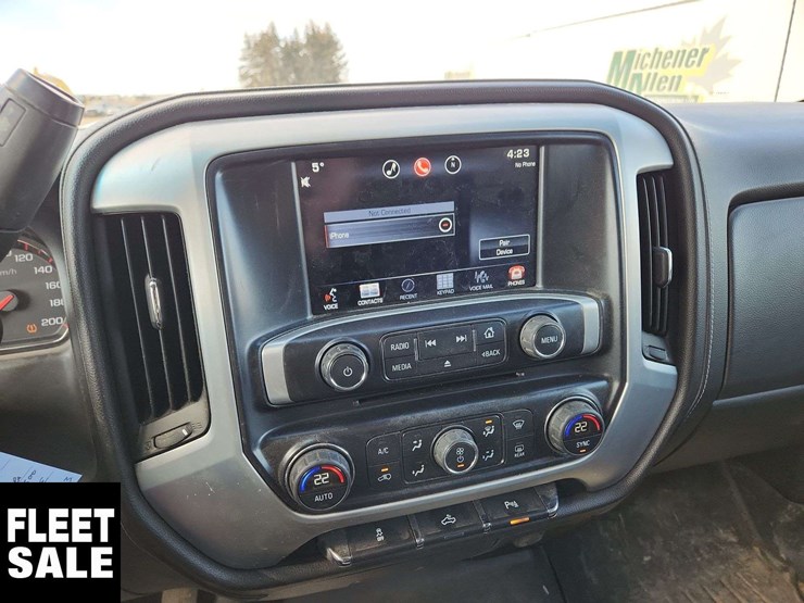 2016-gmc-sierra-2500hd-image-12