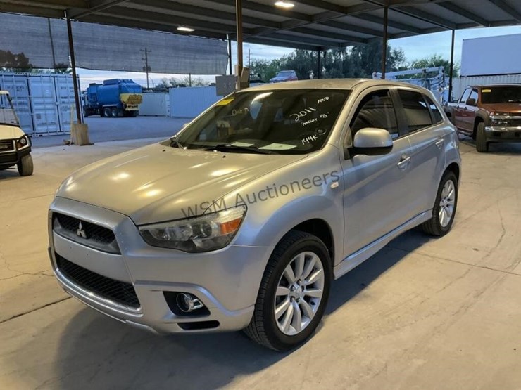 2011-mitsubishi-outlander-image-4