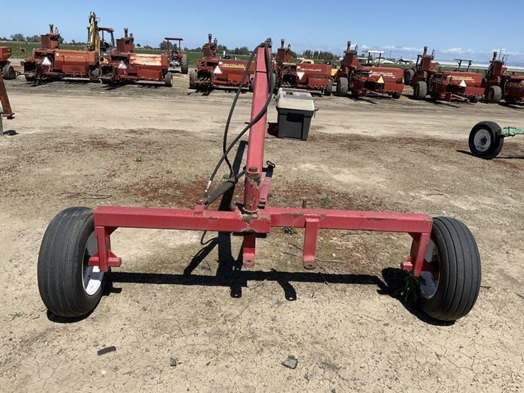 new-holland-252-image-4