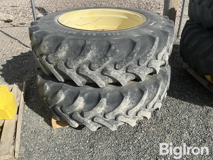 john-deere-420-image-2