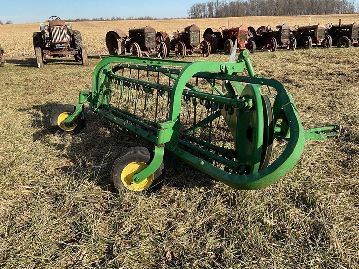john-deere-hay-rake-image-4