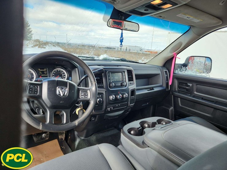 2017-dodge-1500-image-19