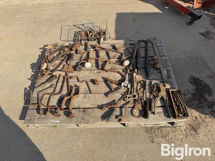 antique-tools-image-2