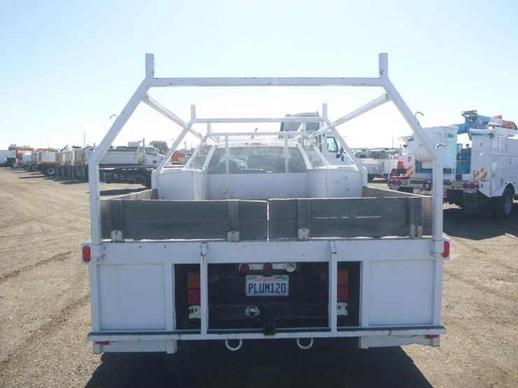 2002-chevrolet-3500-image-6