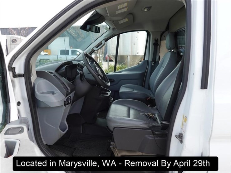 2015-ford-transit-image-3