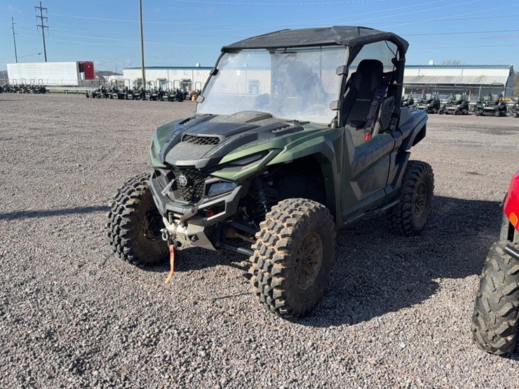 #3076-•-2021-yamaha-wolverine-1000-utv-image-1