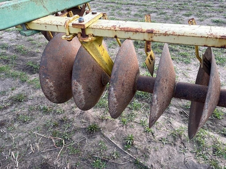 john-deere-210-image-7