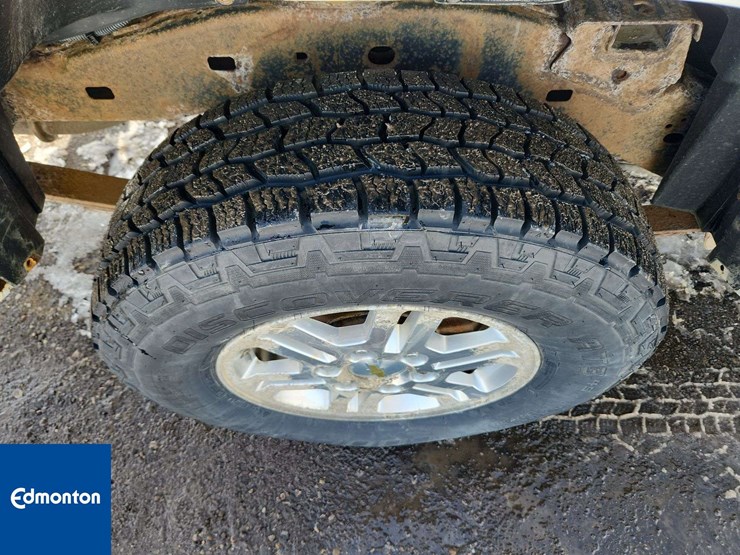 2012-chevrolet-colorado-image-12