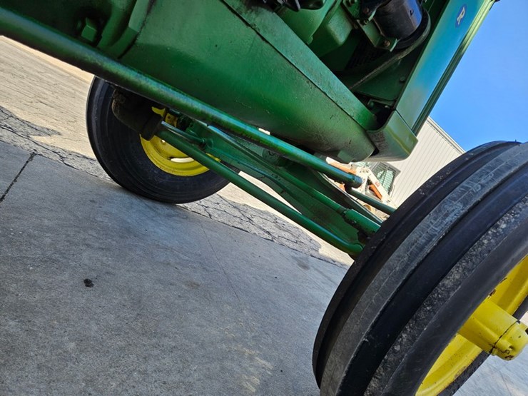 john-deere-r-image-38