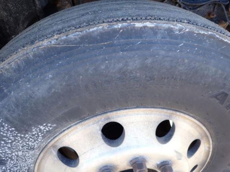 2017-ford-f750-image-32