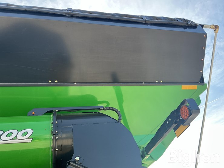 2021-brent-v1300-image-11