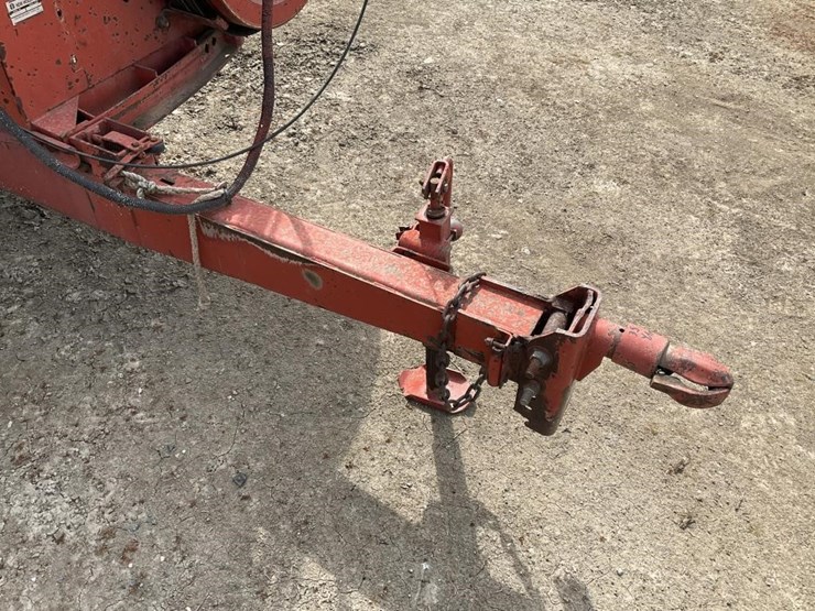 new-holland-515-image-12