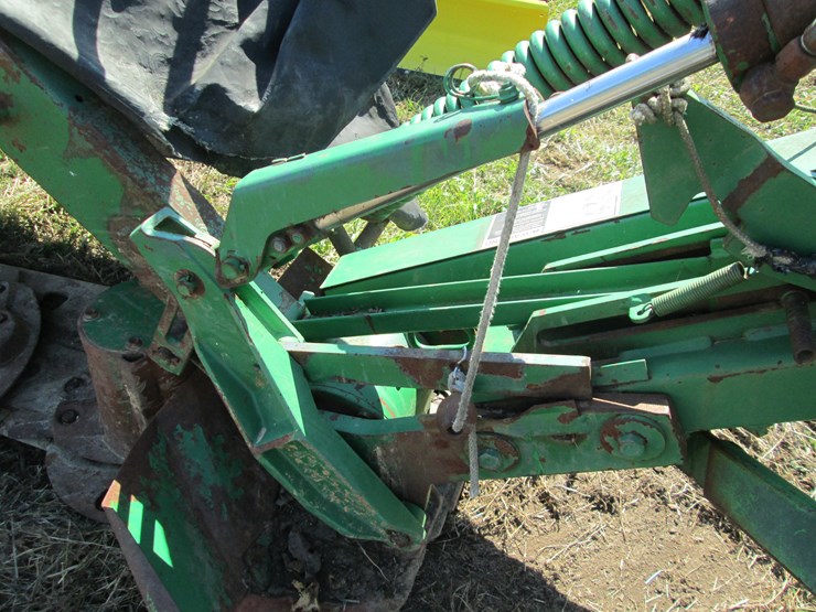 john-deere-275-image-7