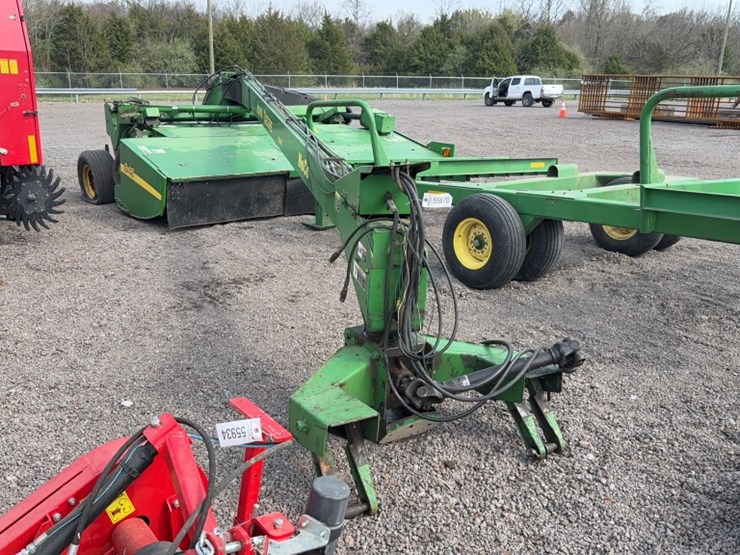 john-deere-946-image-1