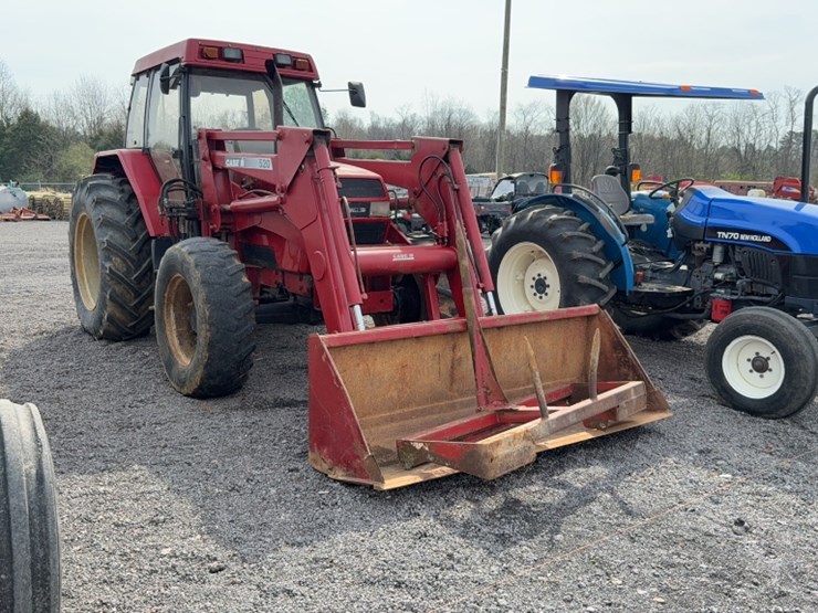 #3033-•-case-5220-tractor-image-3