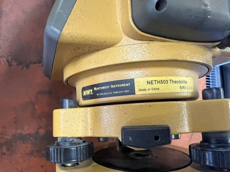 northwest-instrument-neth503-theodolite-image-8
