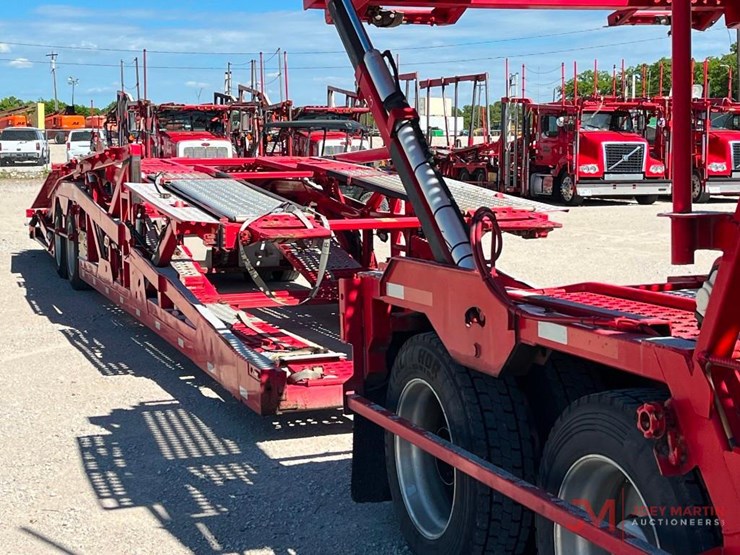 2015-peterbilt-389-image-5