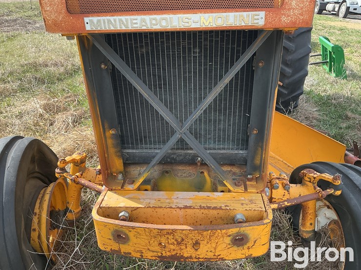 minneapolis-moline-4250-6-2wd-tractor-image-15