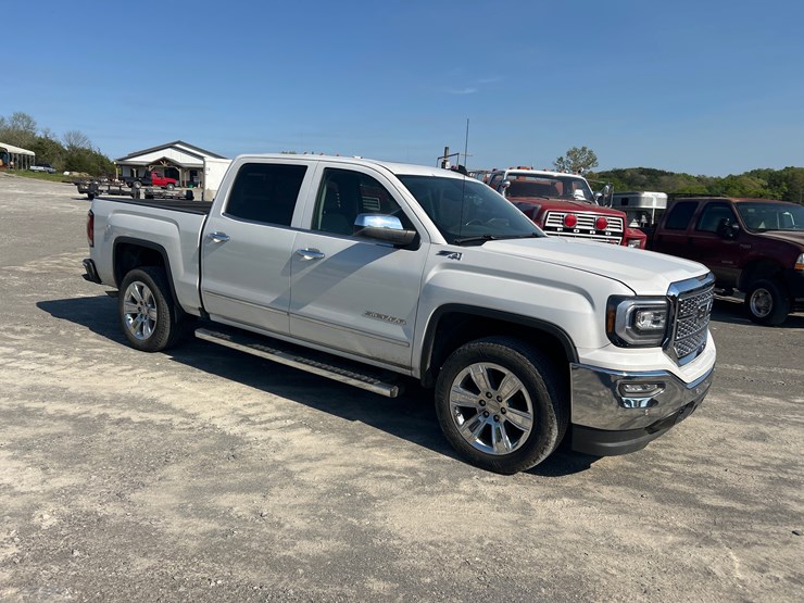 2017-gmc-sierra-1500-image-3