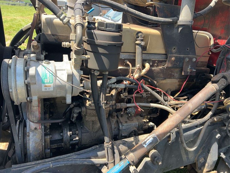 1989-peterbilt-375-image-23