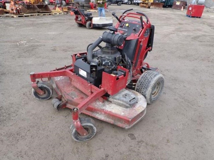 2014-toro-grand-stand-stand-on-mower-7458331400026-image-1