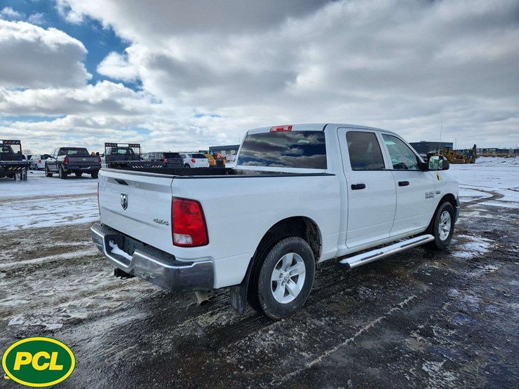 2017-dodge-1500-image-4