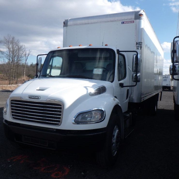 2018 FREIGHTLINER M2 106