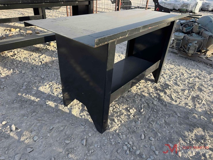 kit-containers-60"-steel-work-bench-image-2