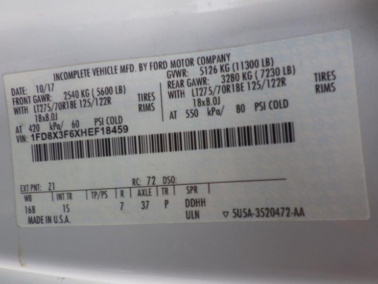 2017-ford-f350-image-17