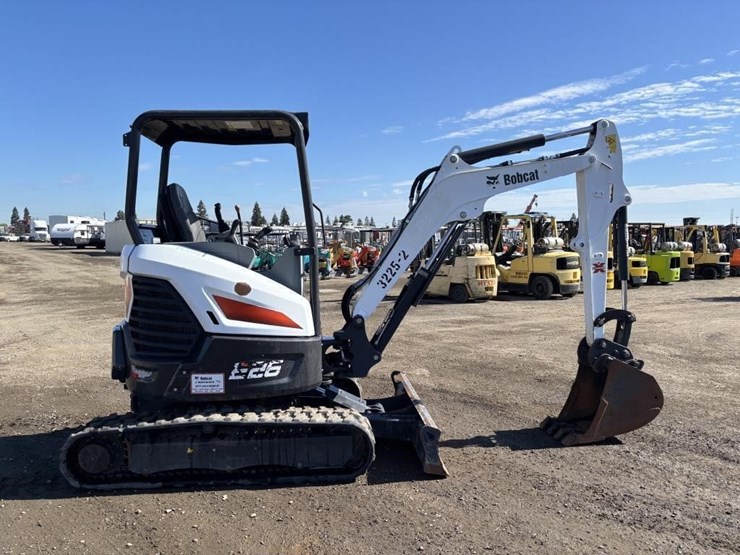 2020-bobcat-e26-image-7