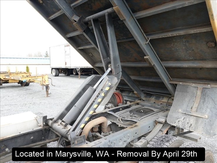 2011-ford-f550-image-5