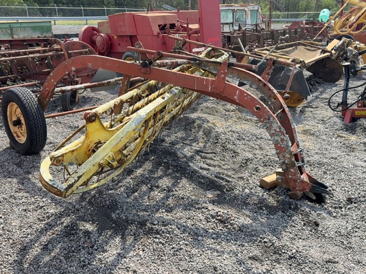 new-holland-55-image-2