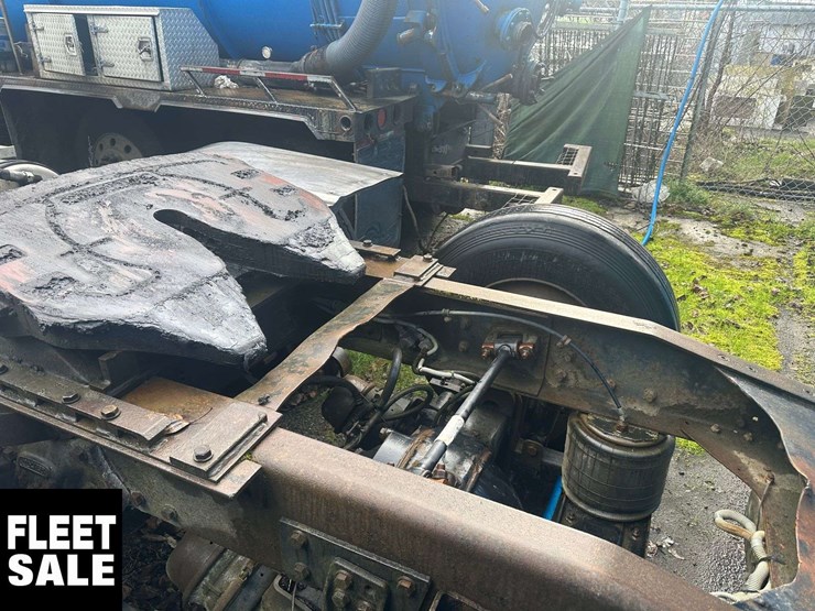 2005-western-star-4900-image-6