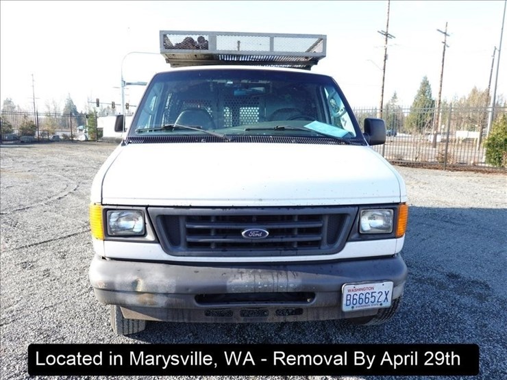 2006-ford-e250-image-11