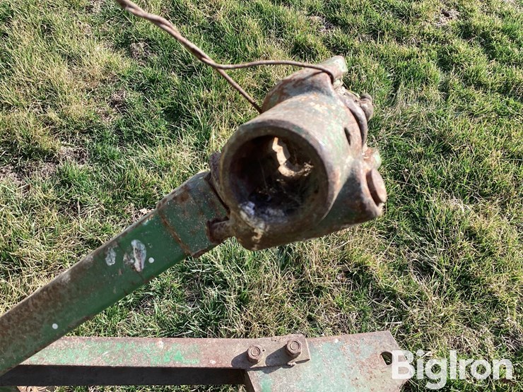 john-deere-68-image-11