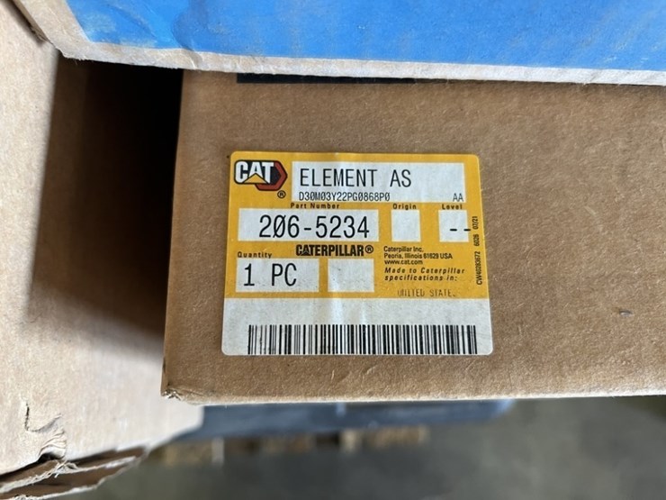 caterpillar-206-image-12