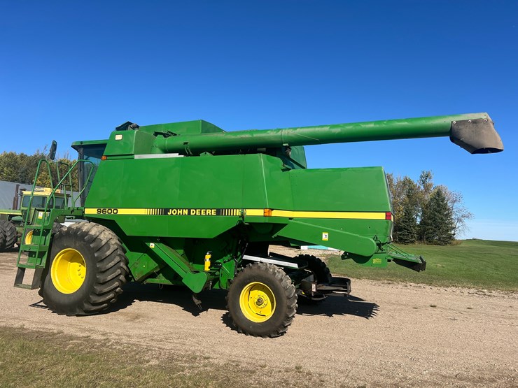 1992-john-deere-9600-image-2