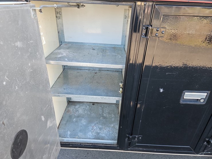 2005-ford-e450-image-27