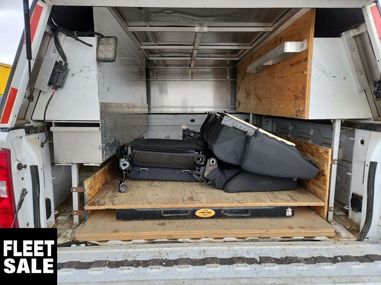 2021-chevrolet-silverado-2500hd-image-24