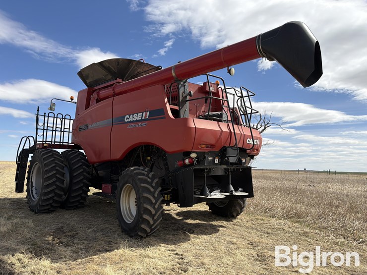 2009-case-ih-6088-image-7